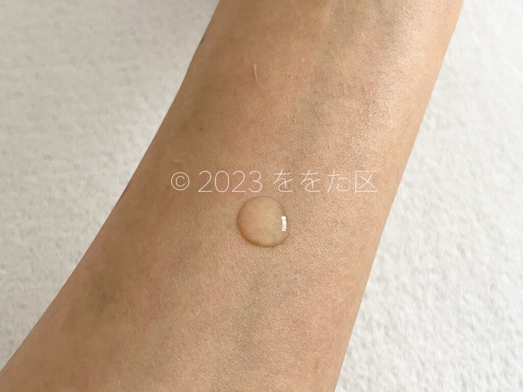 ももぷり 潤いバリア化粧水のテクスチャー
